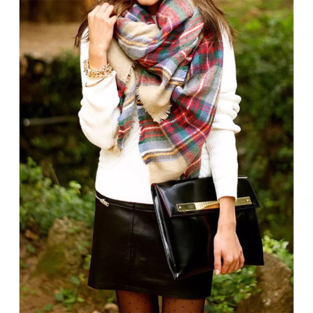 ❄️ Oversized Plaid Blanket Scarf ❄️